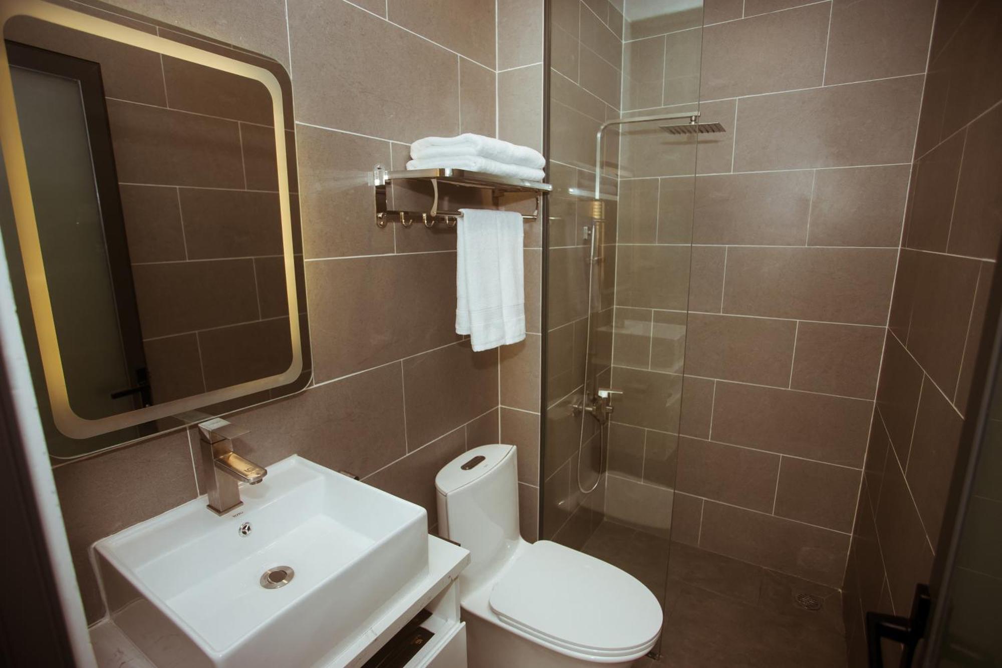 Lee Charming Hotel نها ترانج المظهر الخارجي الصورة